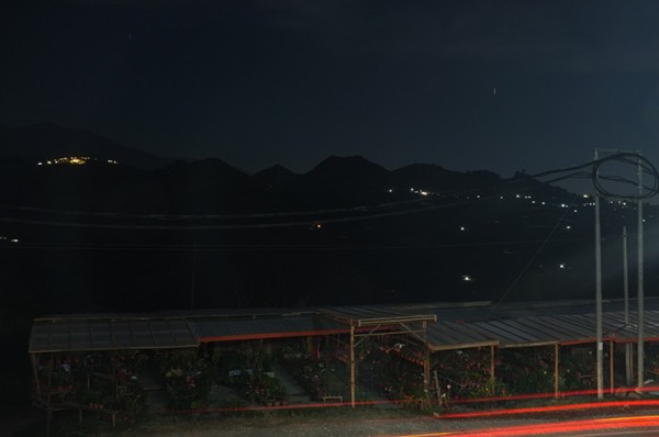 Gunung Kinabalu di waktu malam, kundasang tempat menarik