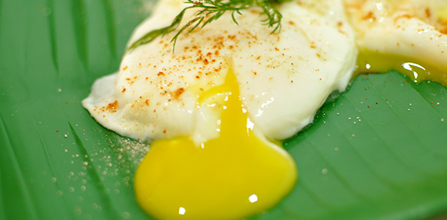 Cara Mudah Buat Telur Setengah Masak - MAGICALIPS